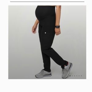 Maternity scrub pants